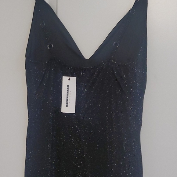 High side slid event dress - Picture 3 of 3